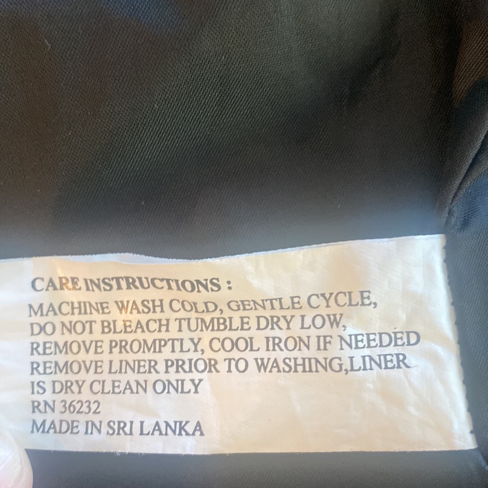 Black Light Weight Jacket With Removable Light We… - image 4